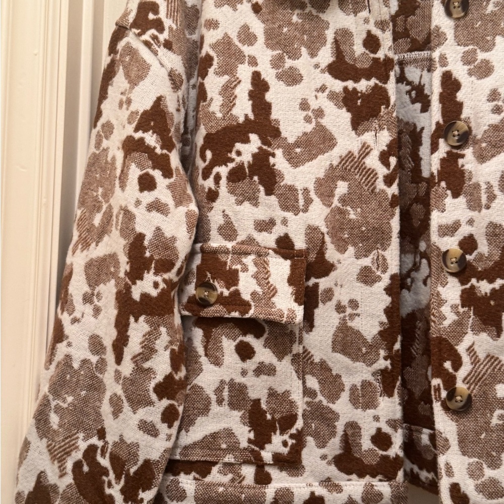 Like New Women’s Sonoma Cow Print Jacket Size XXL - Picture 3 of 6